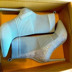 [NWT] STEVE MADDEN | Sexy Iconic Maxwelle Ankle Boots 🔥